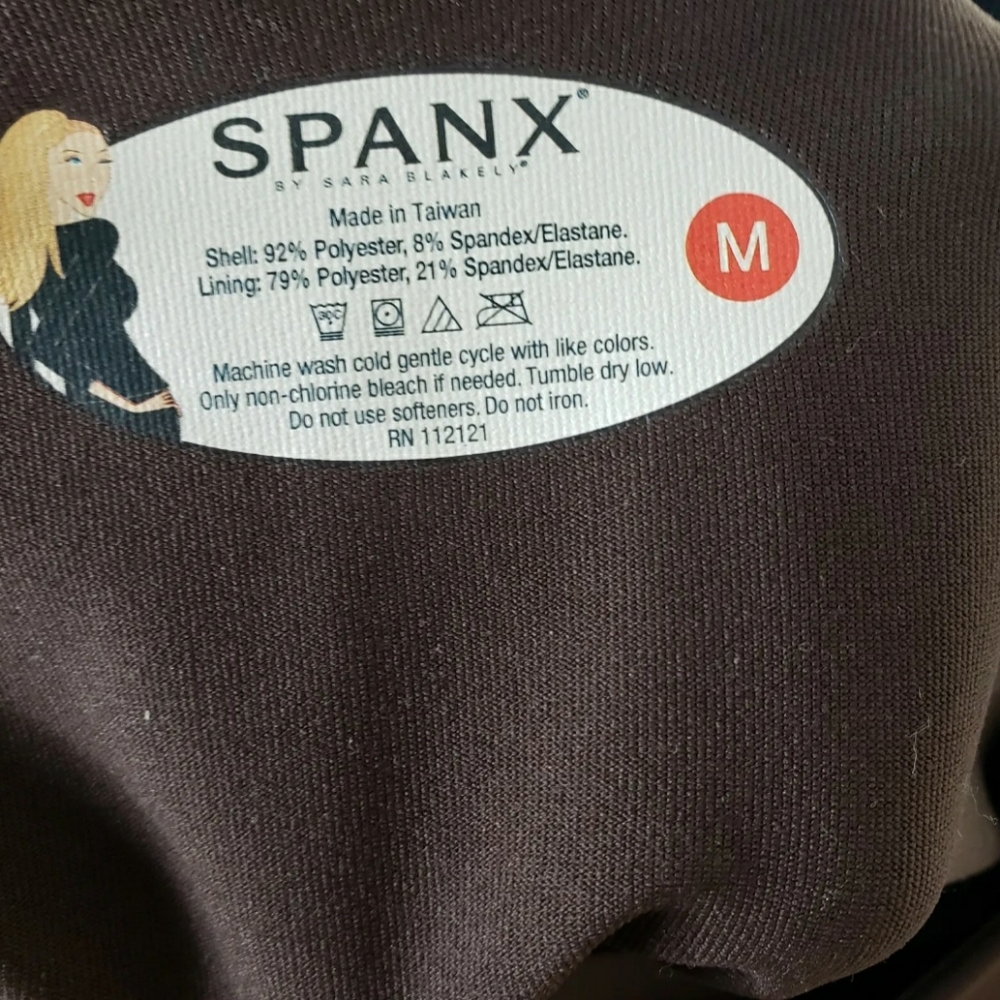 SPANX V-neck top size M - Picture 5 of 5